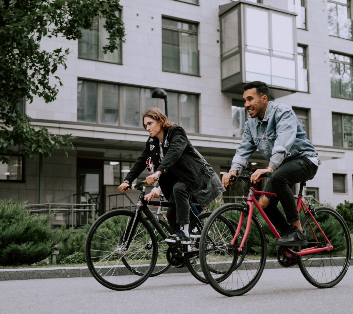 Read more about the article Is Fixed Gear A Beginner-Friendly Bike? (For New Riders)